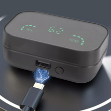 Load image into Gallery viewer, Travel Bluetooth Instant Language Pocket Translator