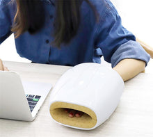 Load image into Gallery viewer, Portable Warming Acupressure Hand Soothing Massager Machine