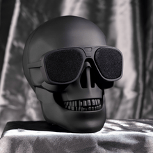 Load image into Gallery viewer, Skull Bluetooth Speaker
