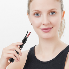 Load image into Gallery viewer, Compact Heated Beauty Eyelash Curler