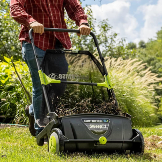 Large Capacity Push Lawn Leaf Grass Collector Sweeper