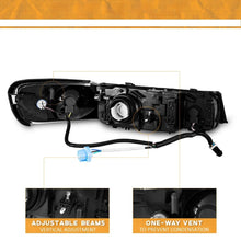 Load image into Gallery viewer, 1998-2002 Lincoln Town Car Headlight Assembly Pair - Chrome Housing, Clear Lens
