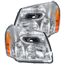 Load image into Gallery viewer, 2005-2009 Chevrolet Equinox Halogen Headlights, Crystal Clear Lens Chrome Housing, Left Driver &amp; Right Passenger Side Pair, Direct OEM Fit
